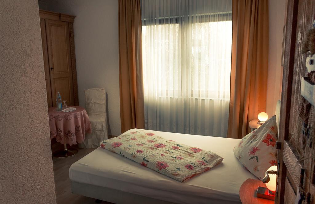 Hotel Adler Aichelberg  Cameră foto